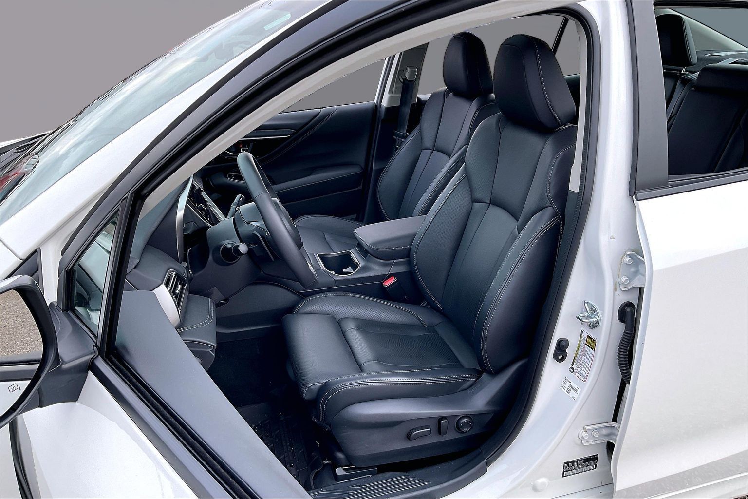 2025 SUBARU LEGACY - Image 26