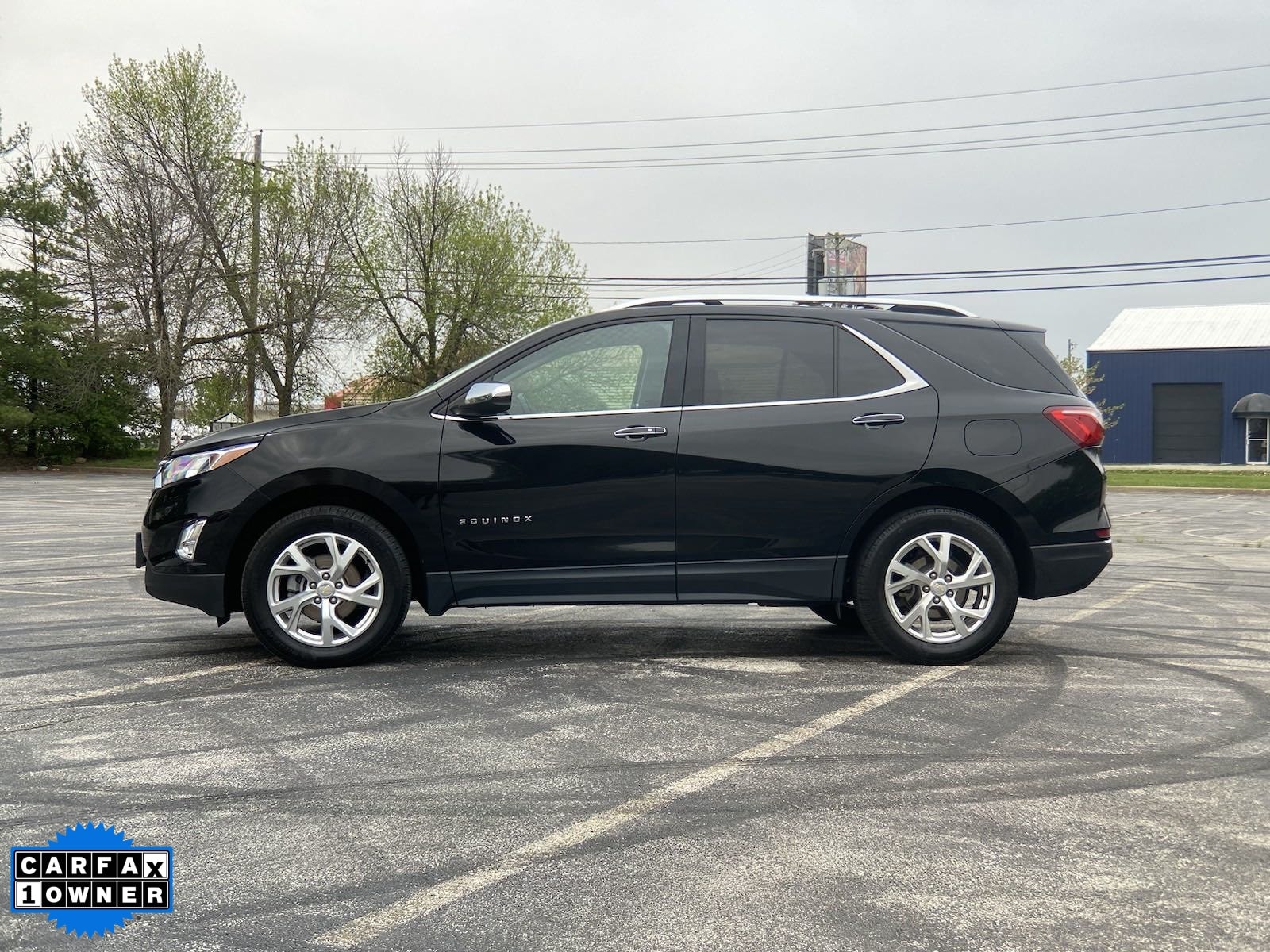 Used 2020 Chevrolet Equinox Premier with VIN 2GNAXXEV7L6265966 for sale in Lafayette, IN