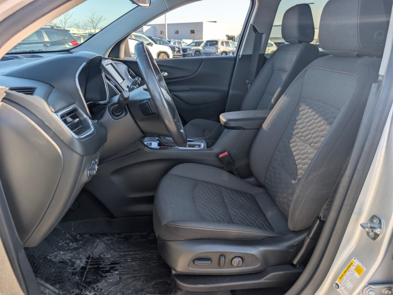 2020 CHEVROLET EQUINOX - Image 23