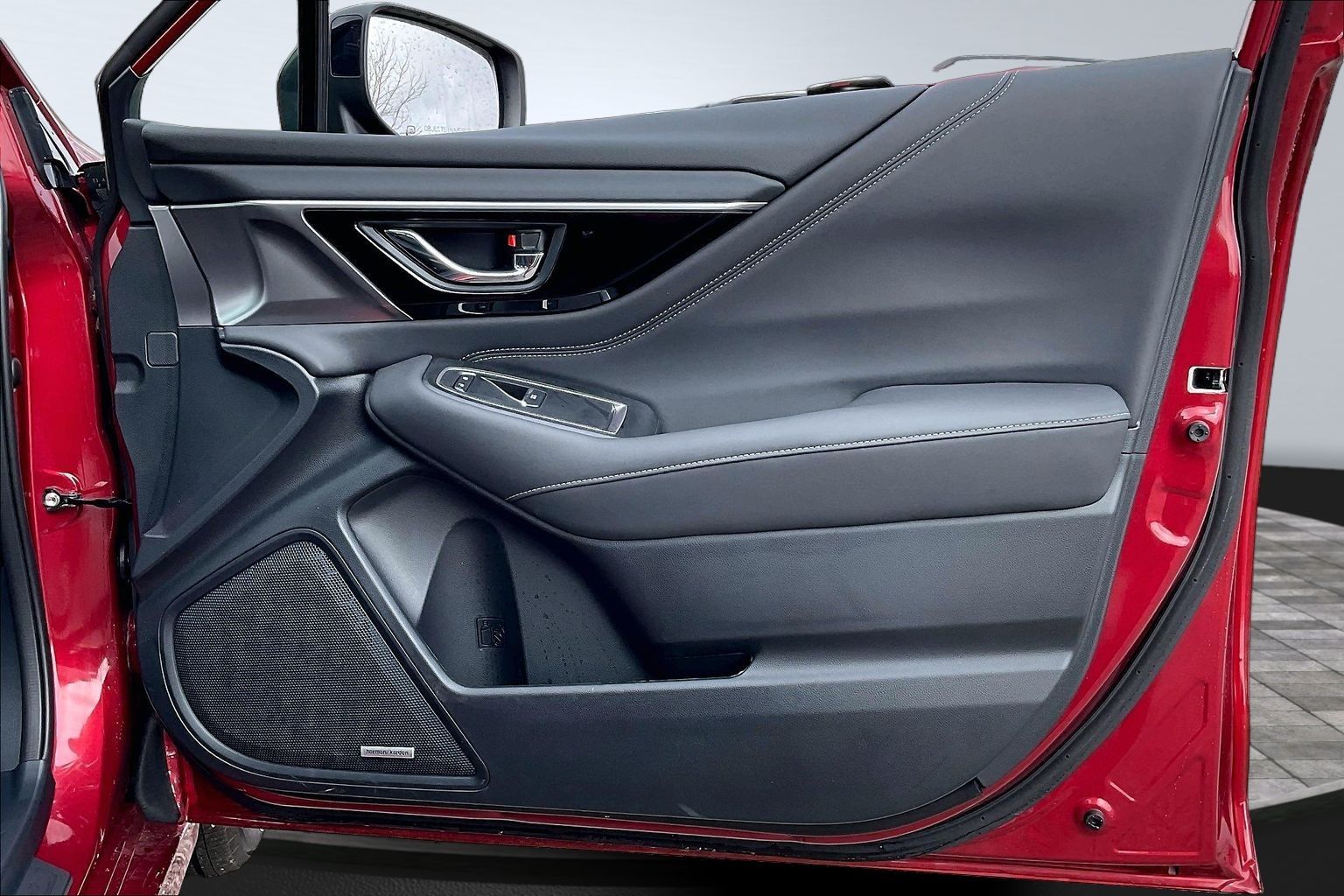 2025 SUBARU LEGACY - Image 18