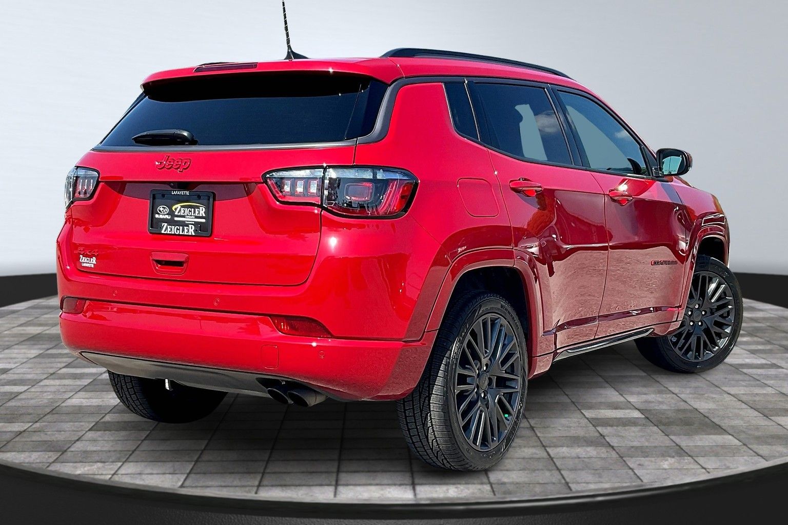 2022 Jeep Compass High Altitude photo 2