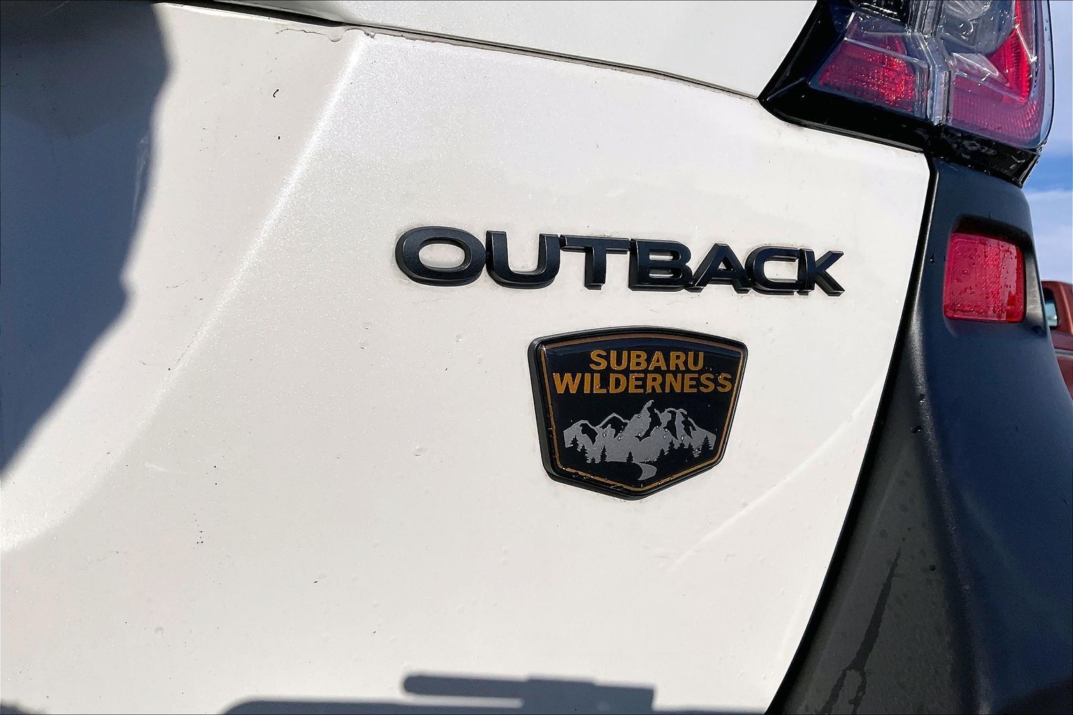 2023 SUBARU OUTBACK - Image 21