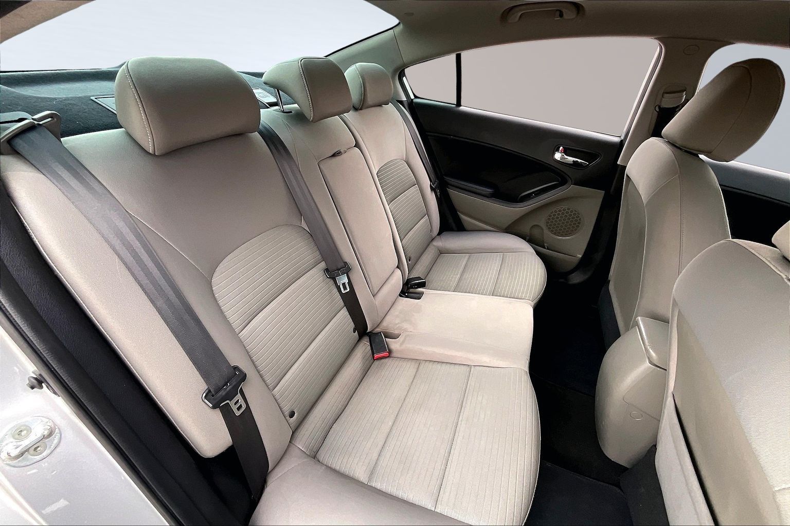 2014 KIA FORTE - Image 26