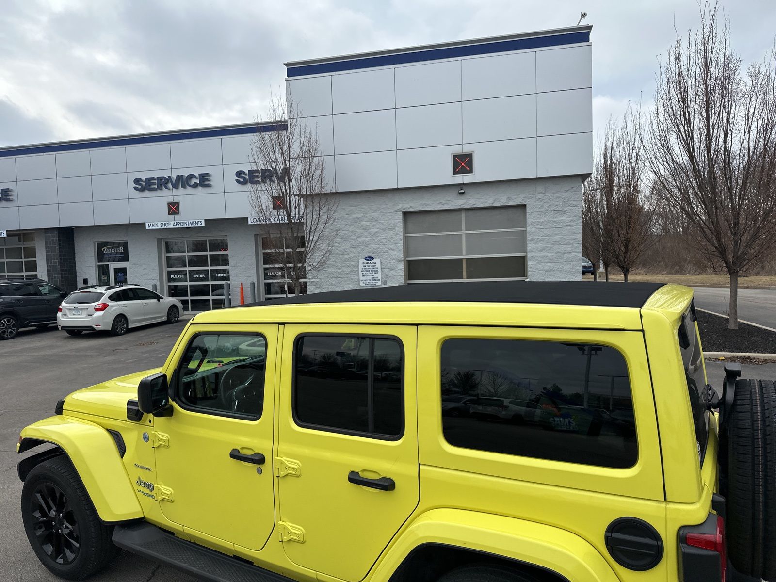2022 JEEP WRANGLER - Image 9