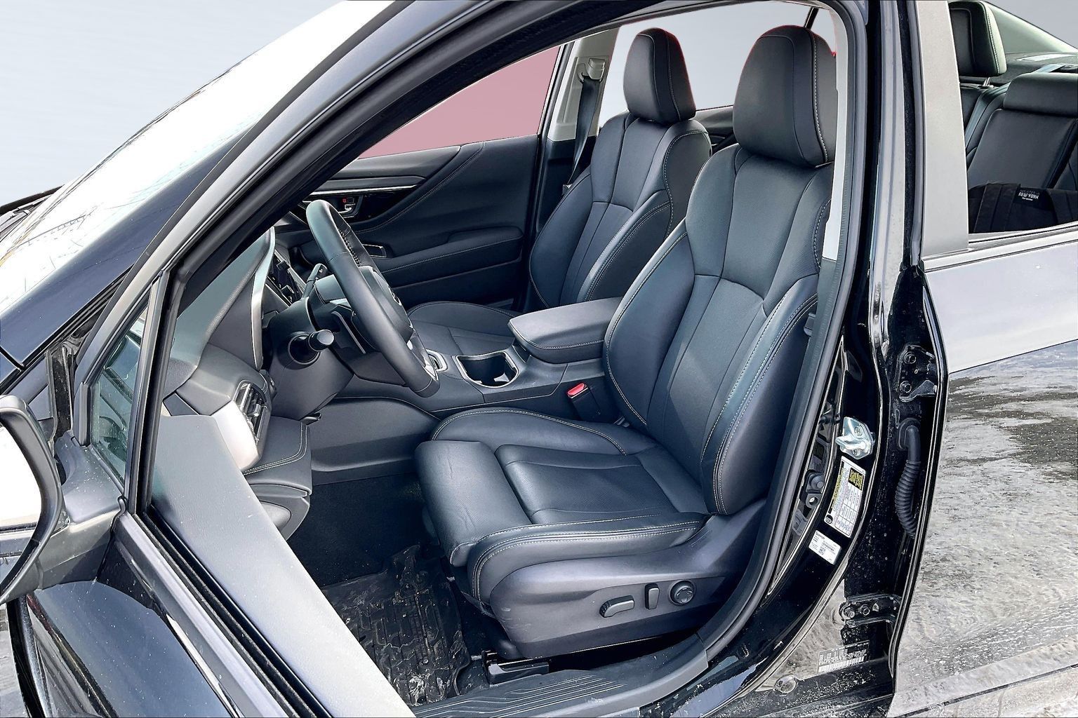 2025 SUBARU LEGACY - Image 22