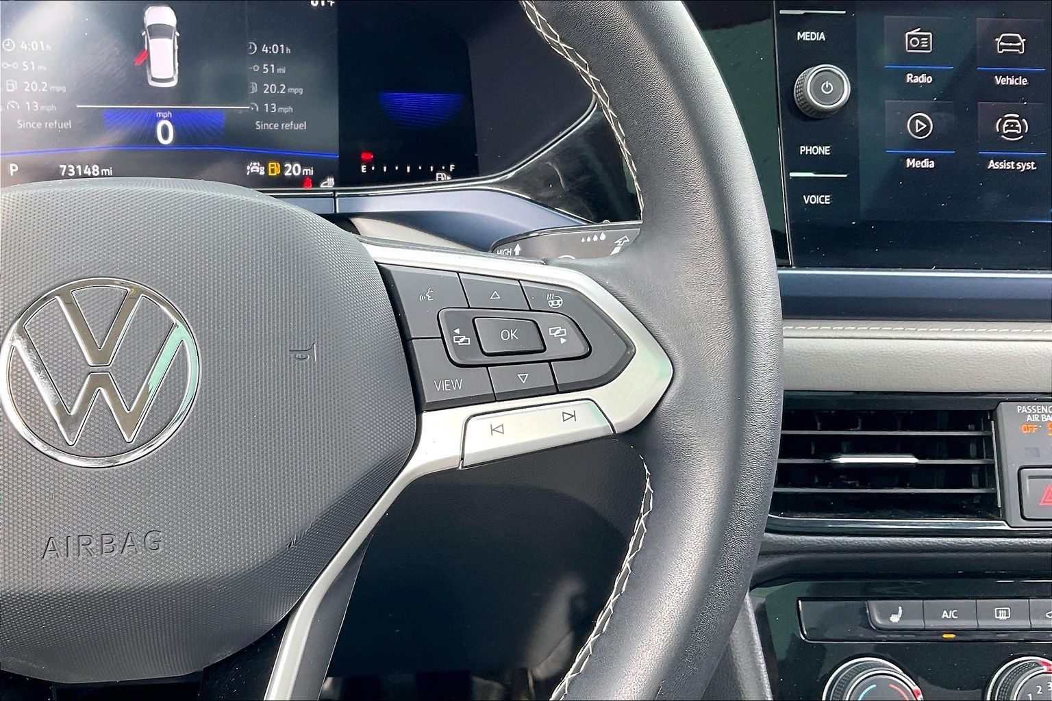 2023 VOLKSWAGEN TAOS - Image 20