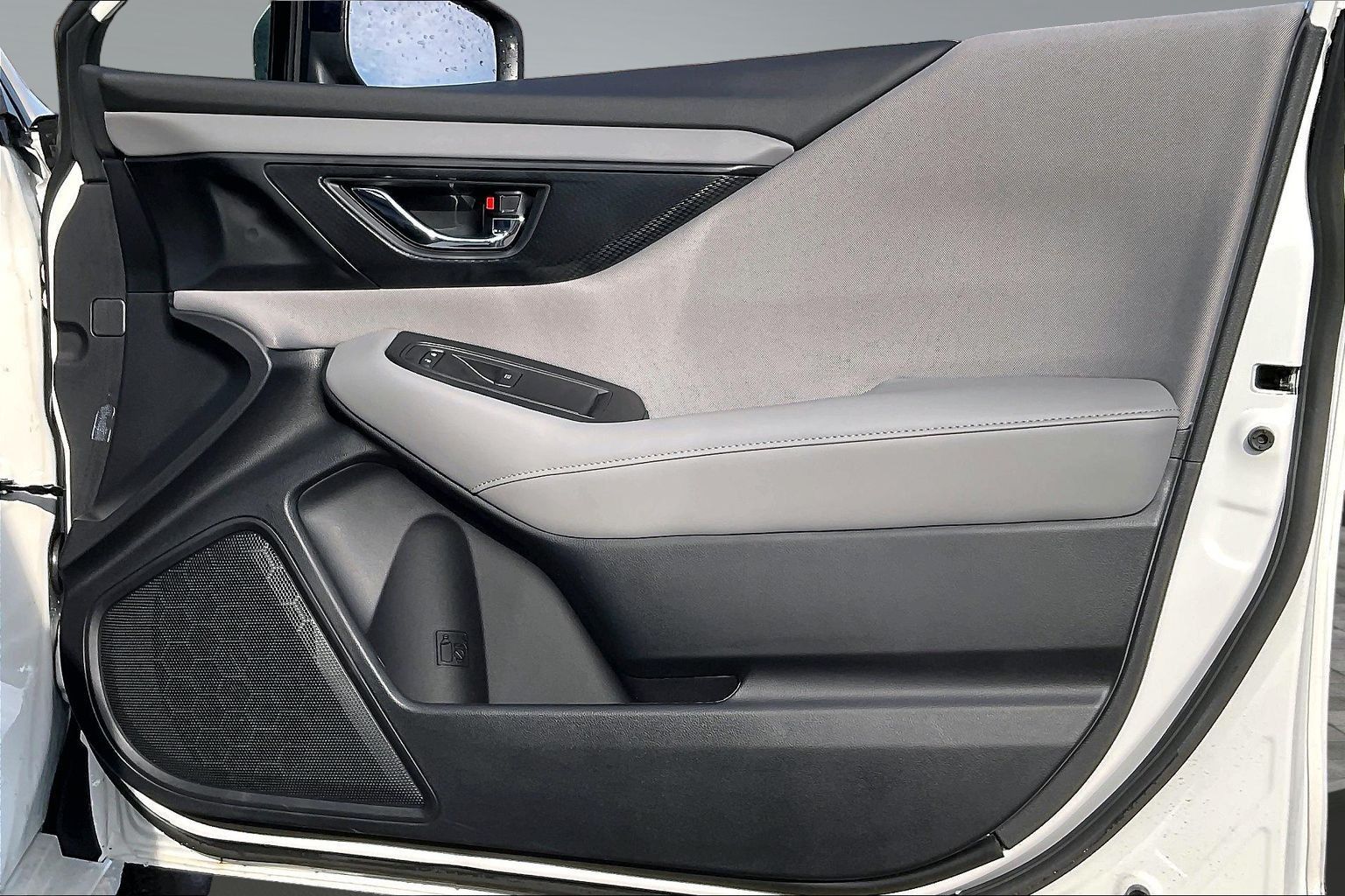 2025 SUBARU LEGACY - Image 18