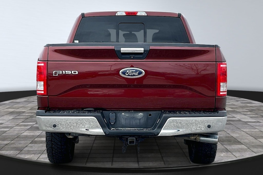 Used 2017 Ford F-150 XLT Truck