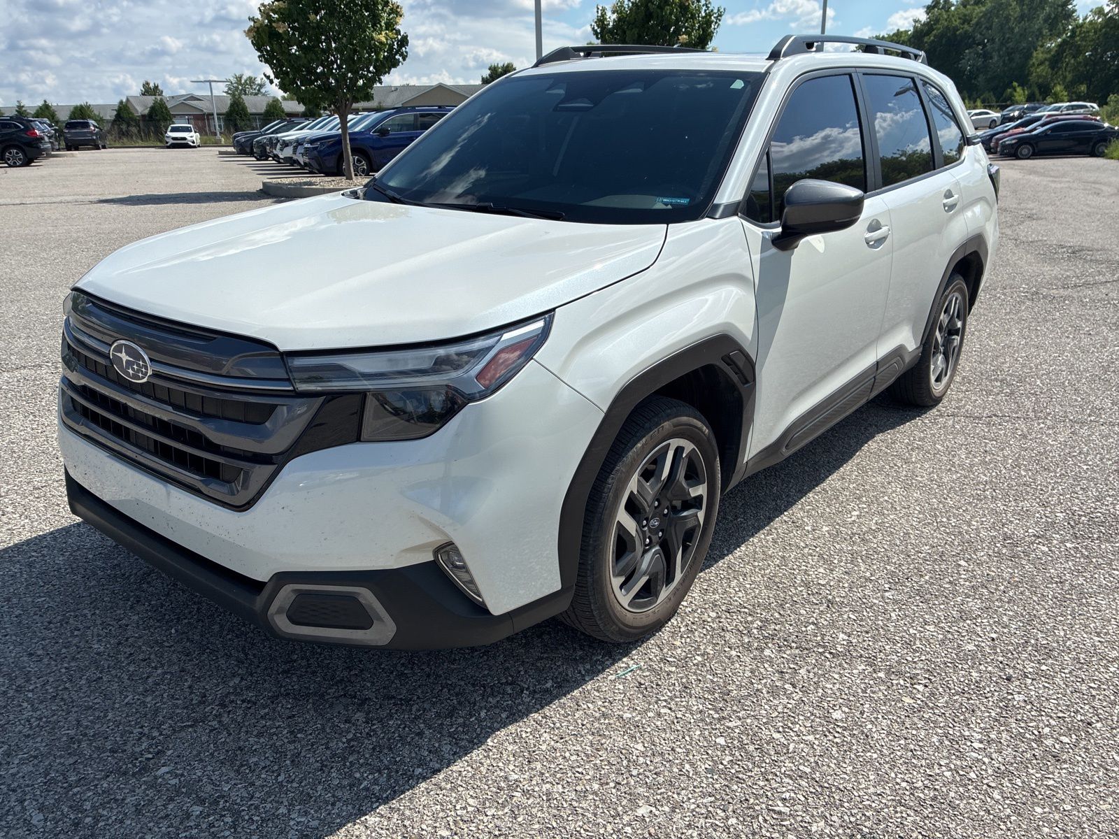 2025 Subaru Forester Limited's photo