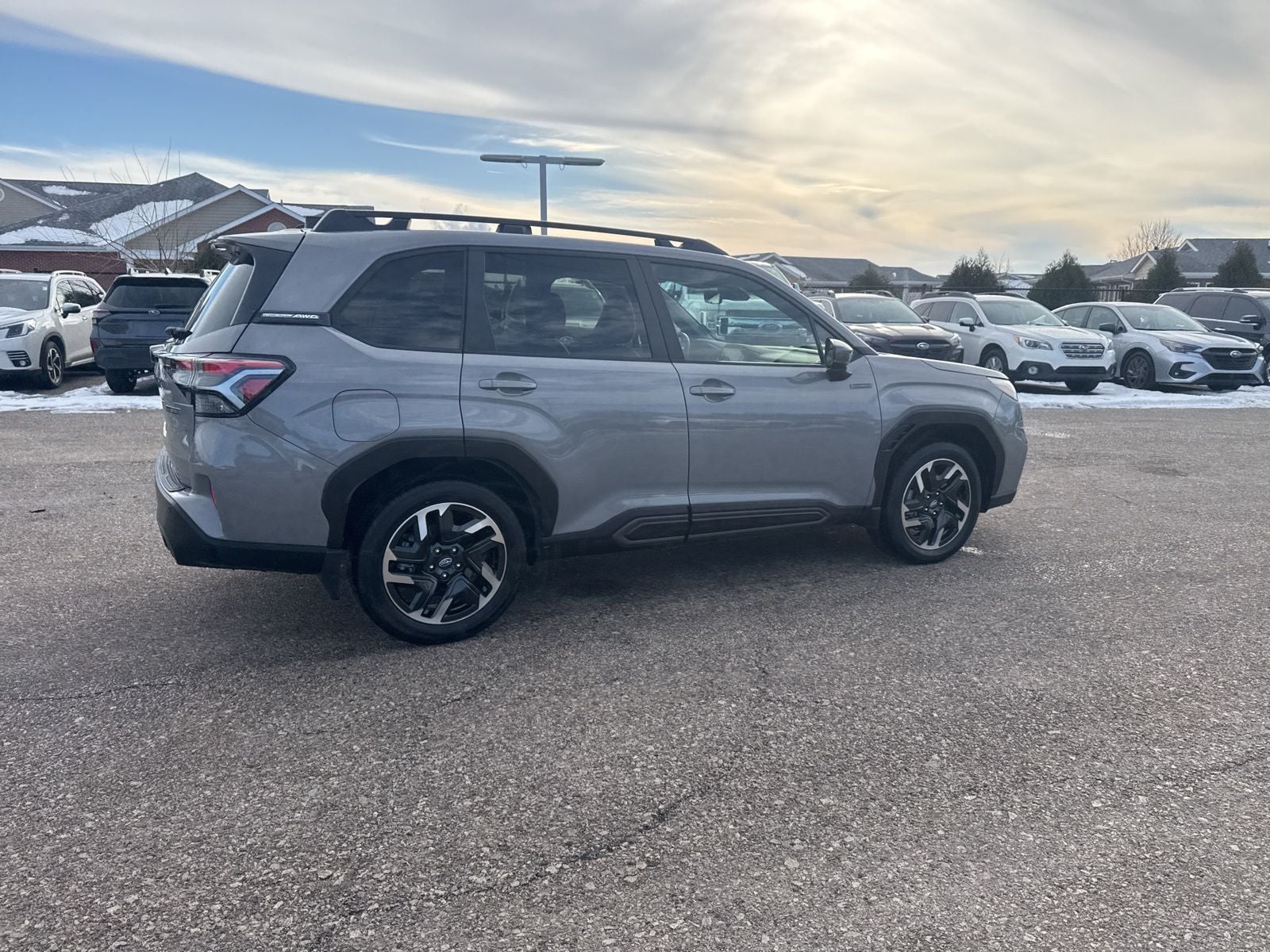 2025 SUBARU FORESTER - Image 15