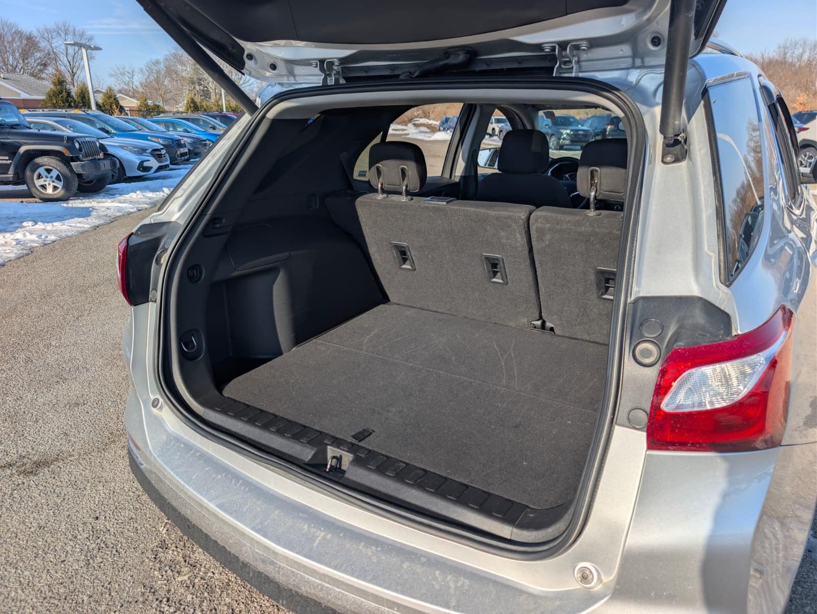 2020 CHEVROLET EQUINOX - Image 35