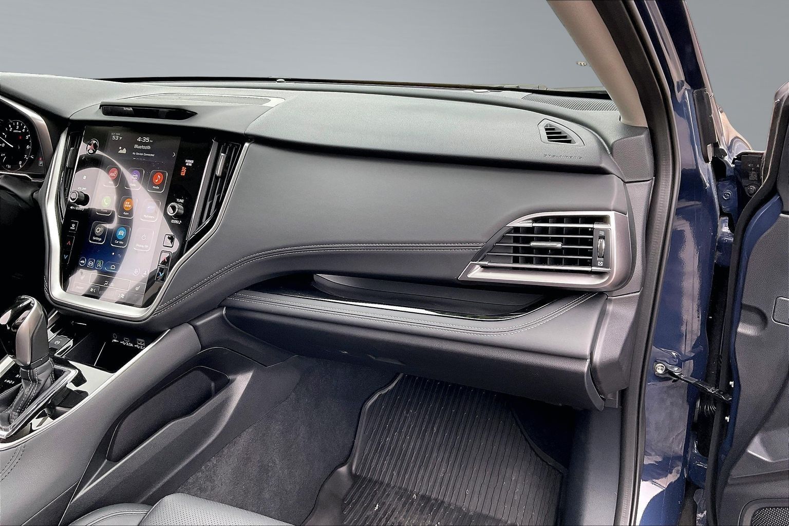 2025 SUBARU LEGACY - Image 15