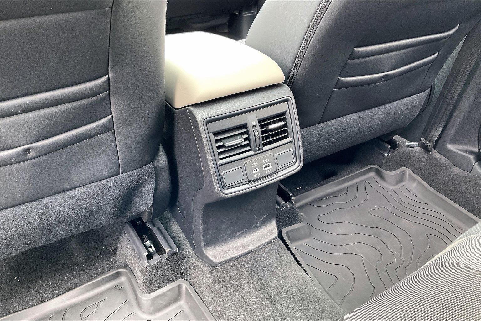 2026 SUBARU FORESTER - Image 24