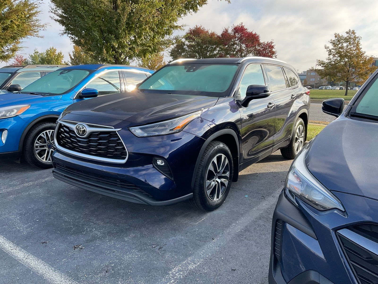 2022 Toyota Highlander XLE's photo
