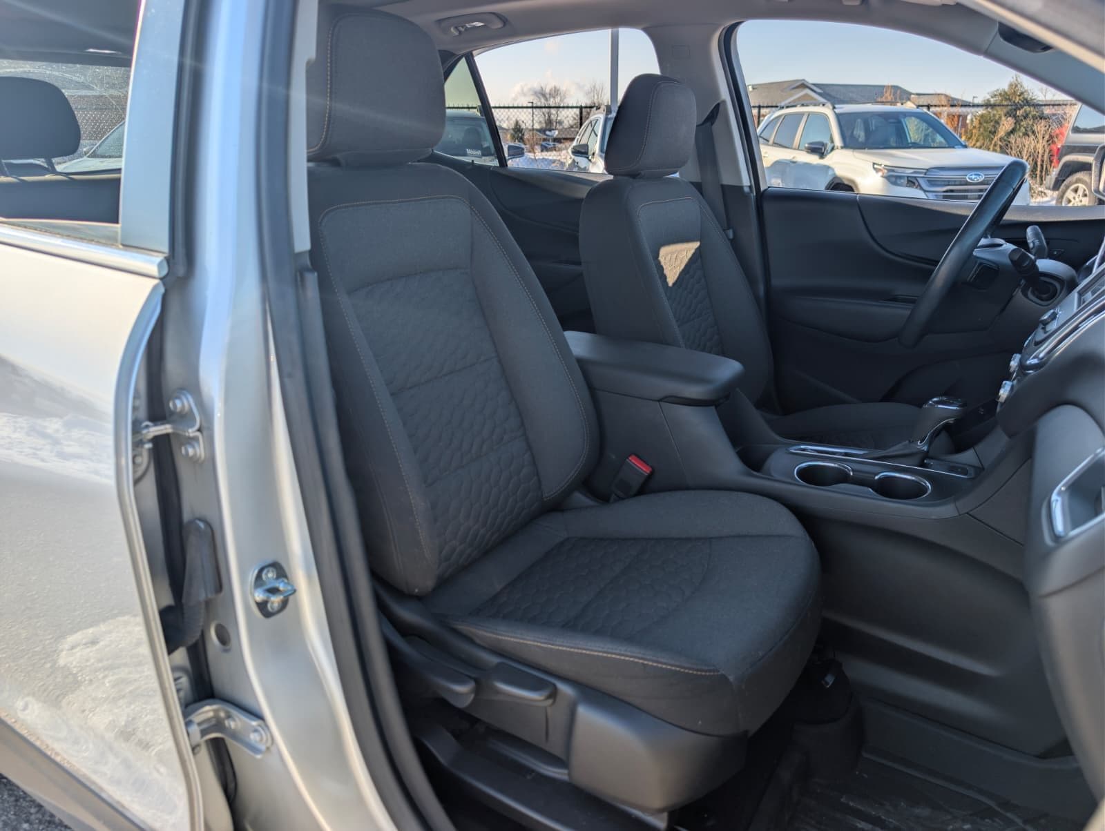 2020 CHEVROLET EQUINOX - Image 25