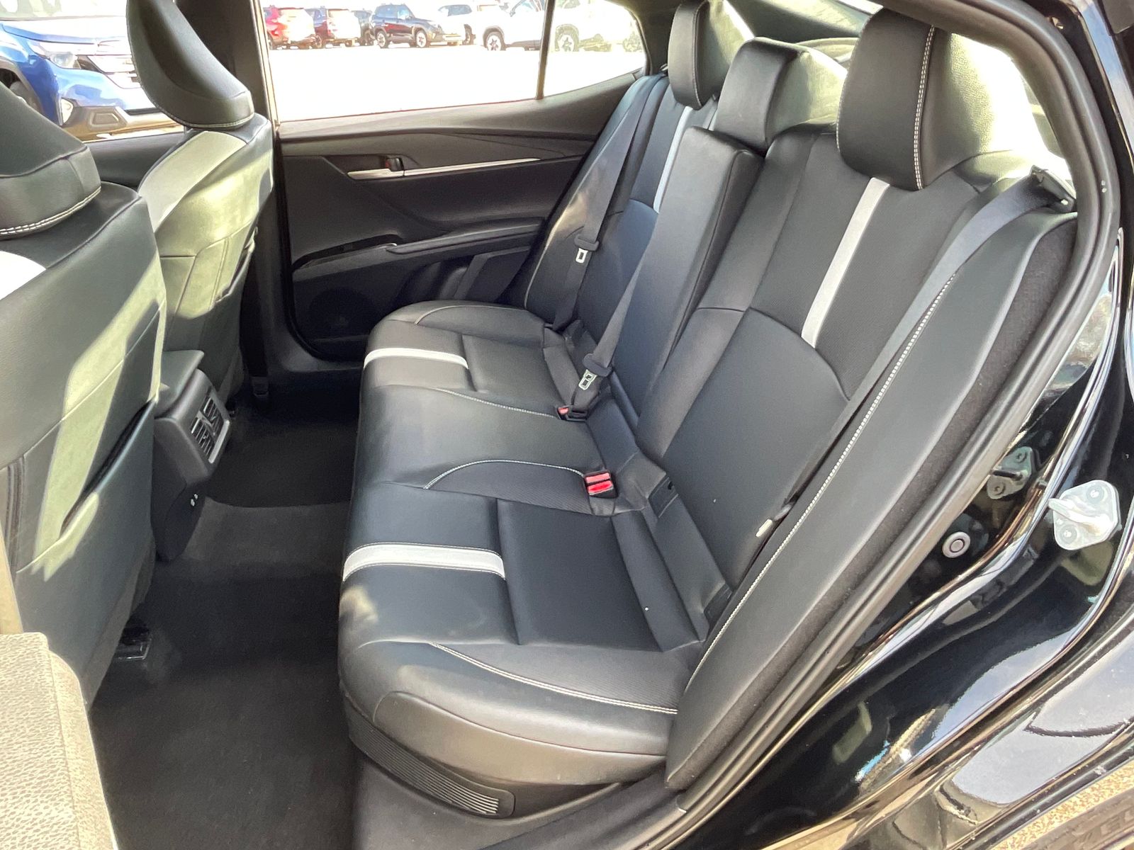 2025 TOYOTA CAMRY - Image 27