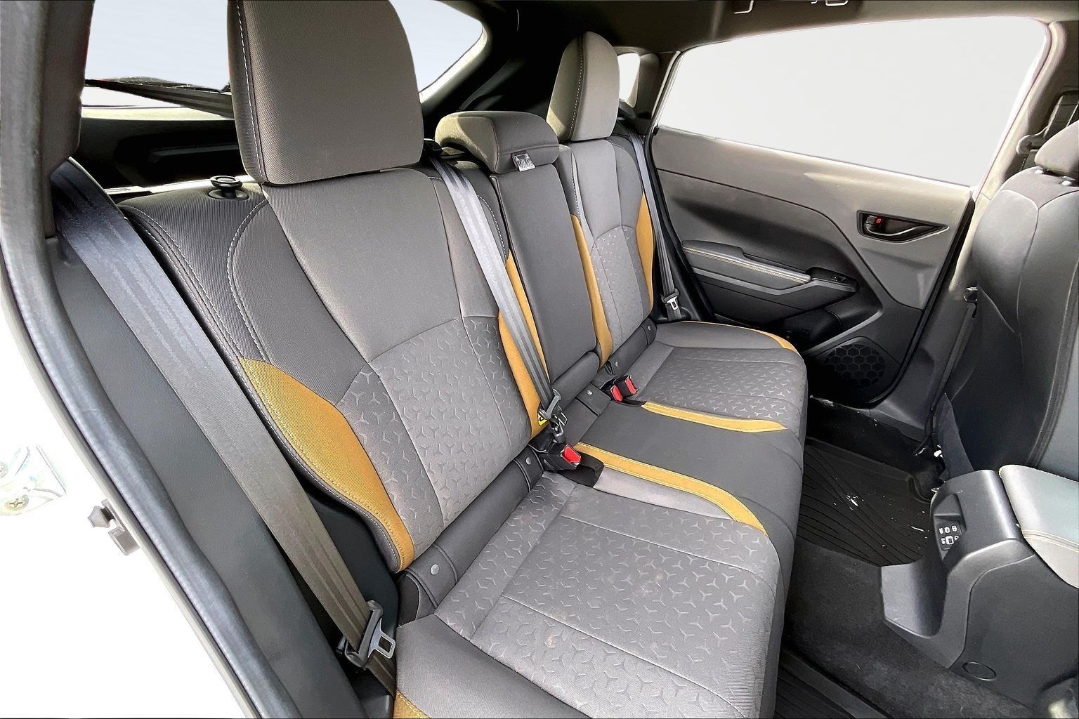 2025 SUBARU CROSSTREK - Image 28