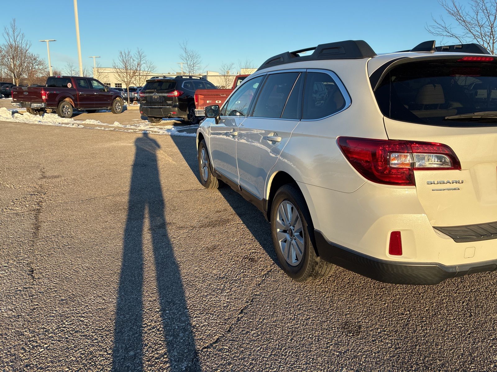 2017 SUBARU OUTBACK - Image 7