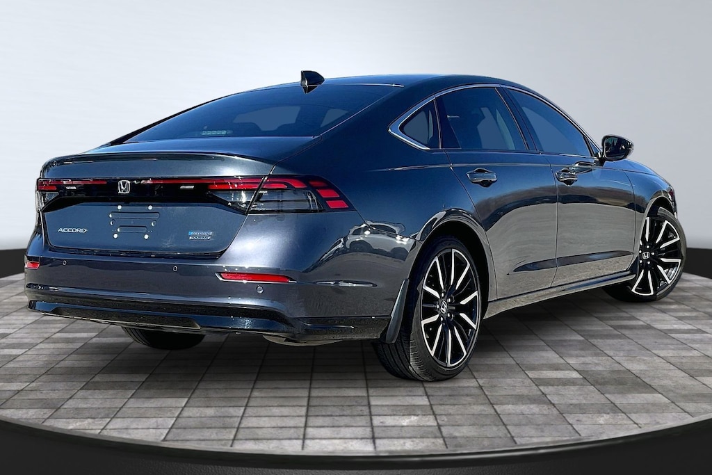 Used 2024 Honda Accord Hybrid Touring Sedan