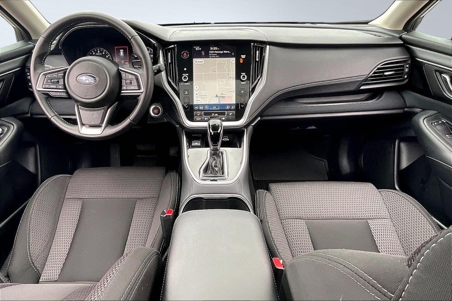 2025 SUBARU OUTBACK - Image 14