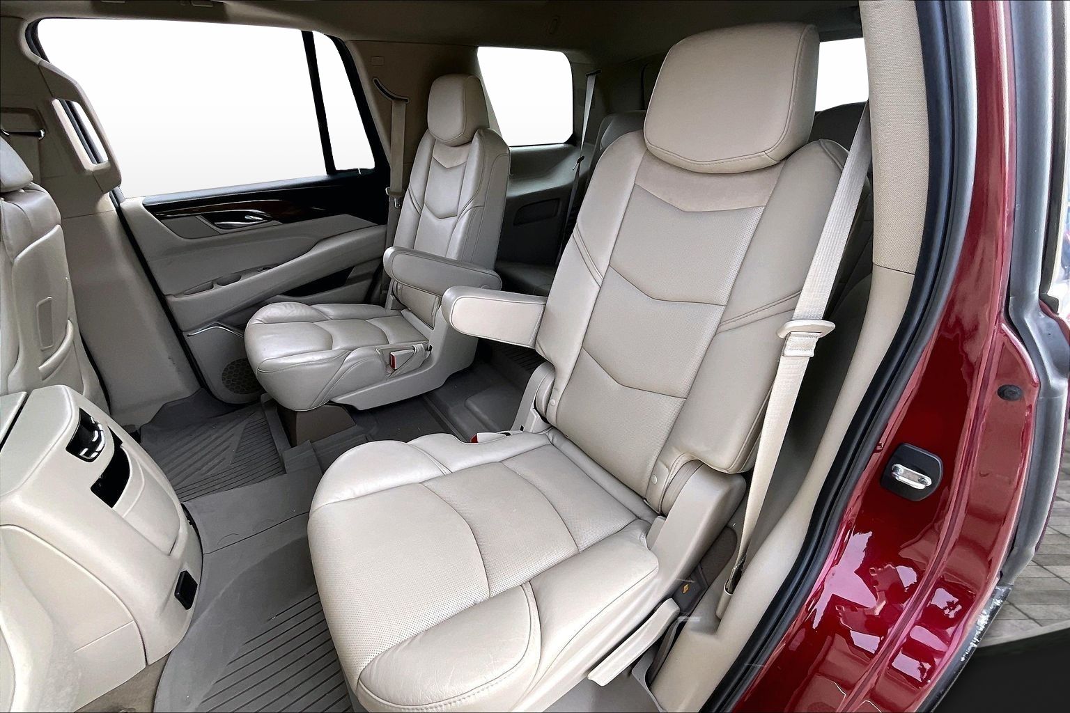 2019 CADILLAC ESCALADE - Image 27