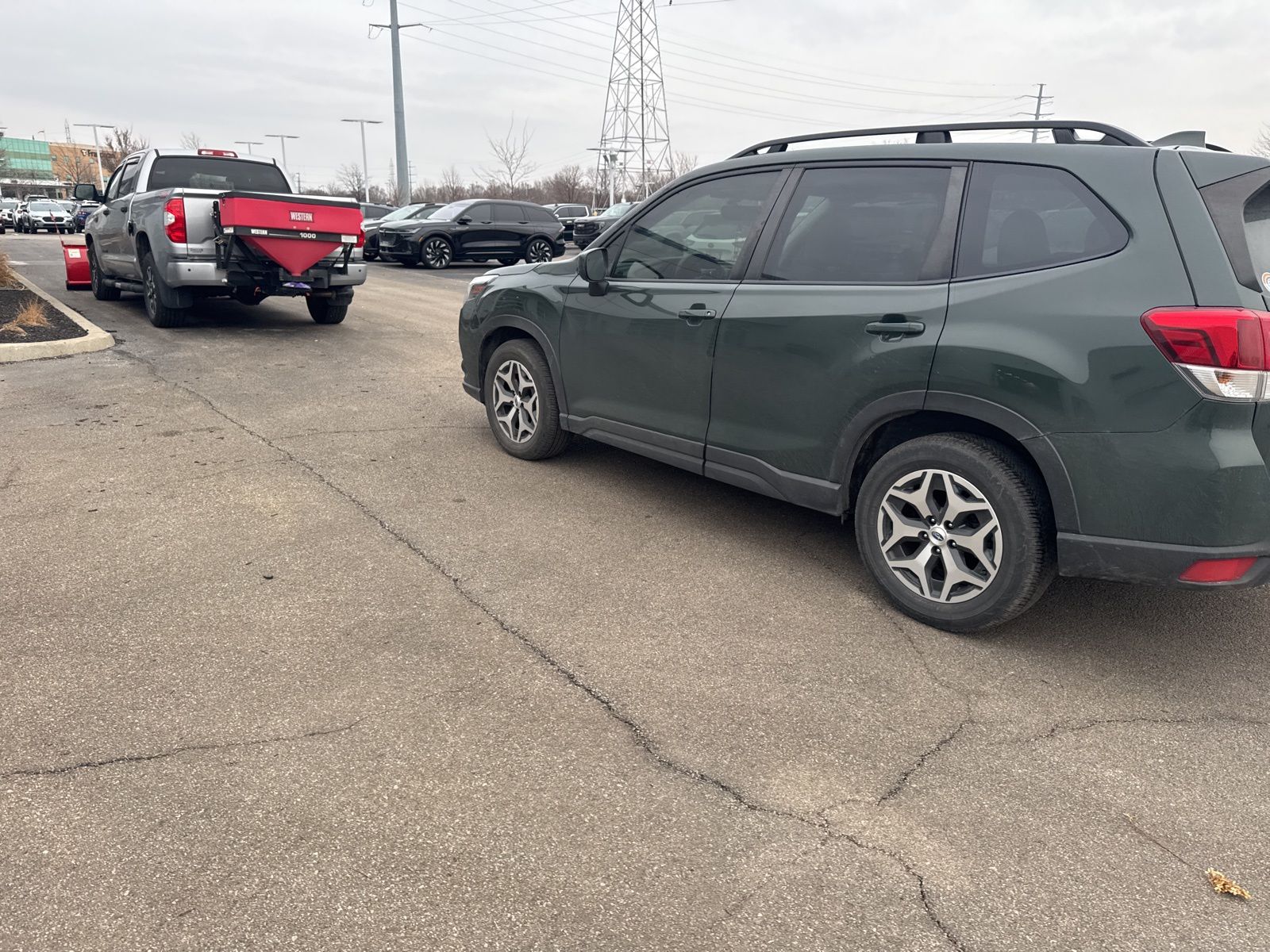 2023 SUBARU FORESTER - Image 9