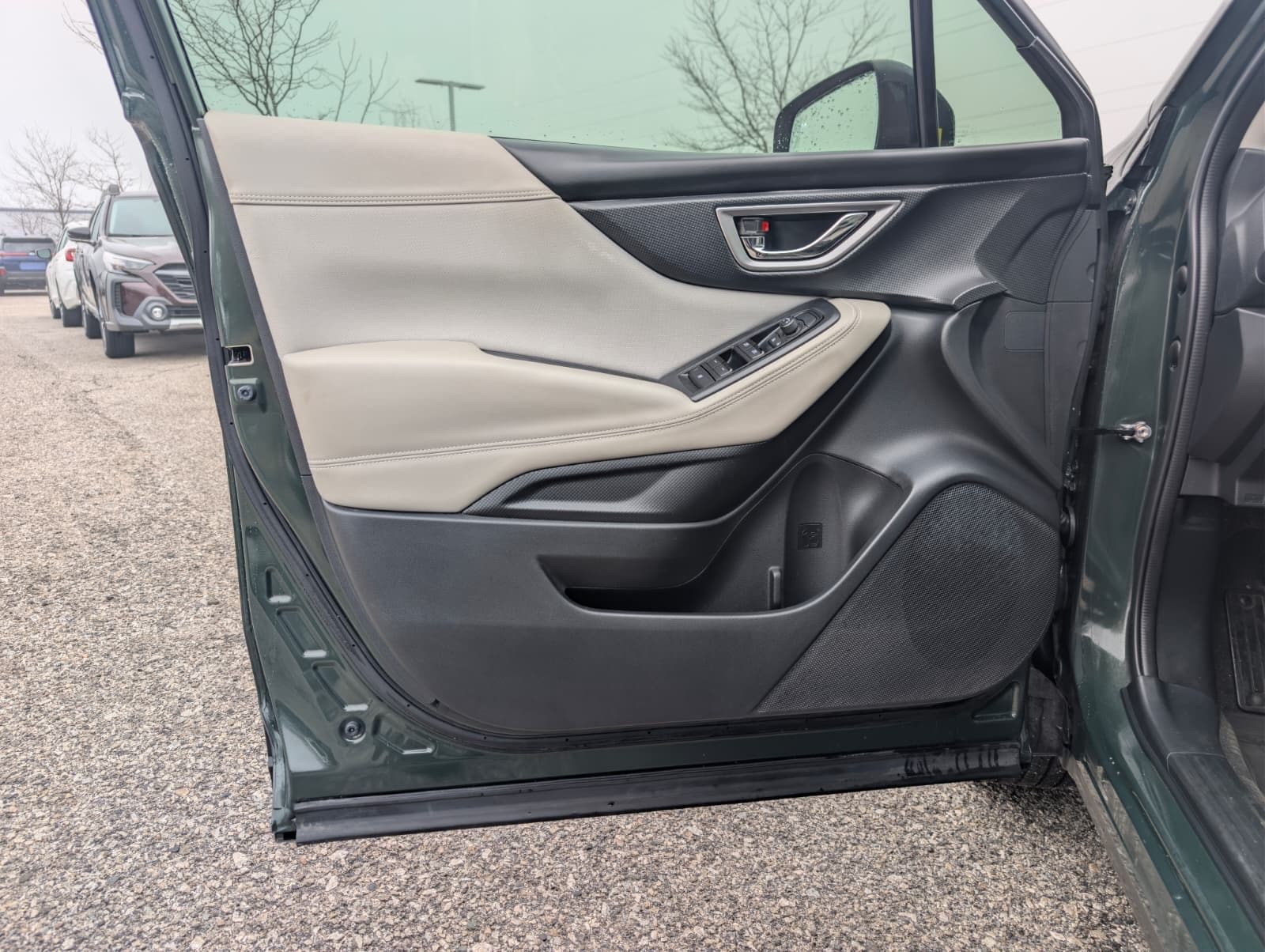 2023 SUBARU FORESTER - Image 32