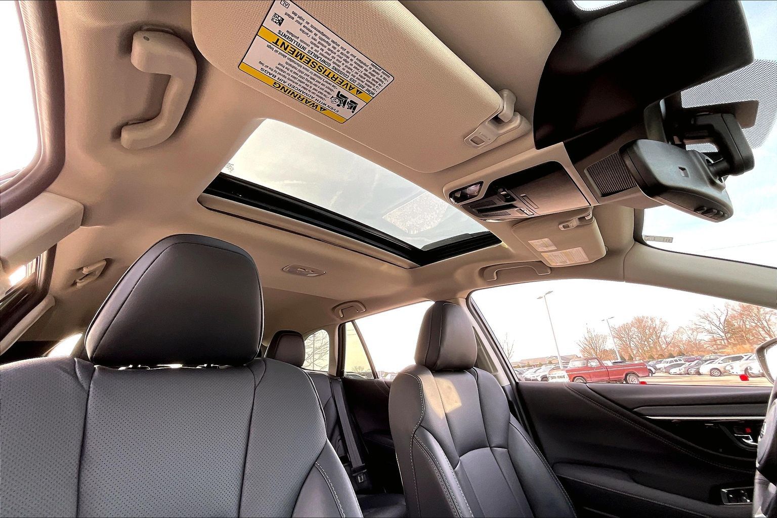 2025 SUBARU OUTBACK - Image 16