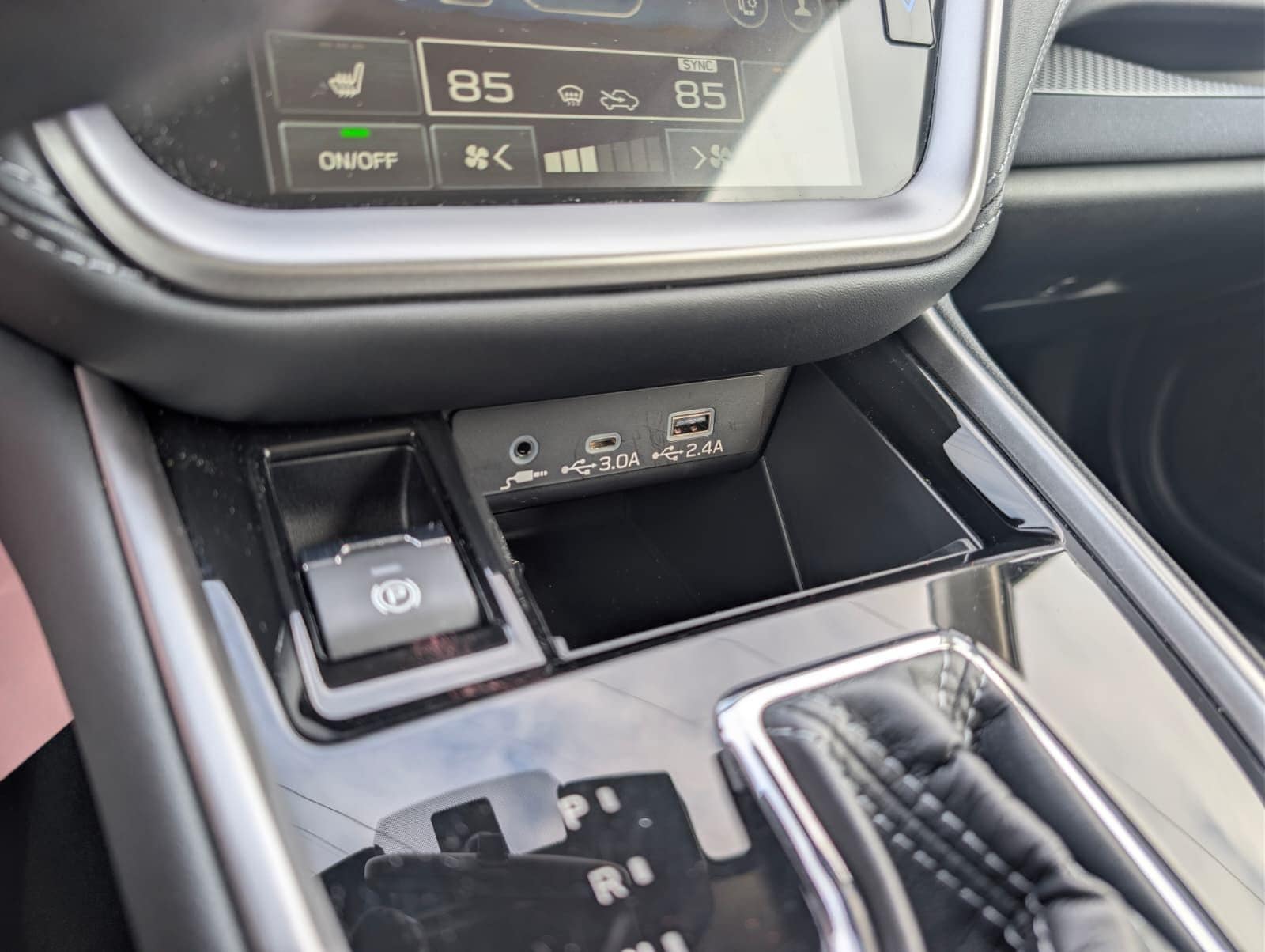 2025 SUBARU LEGACY - Image 21