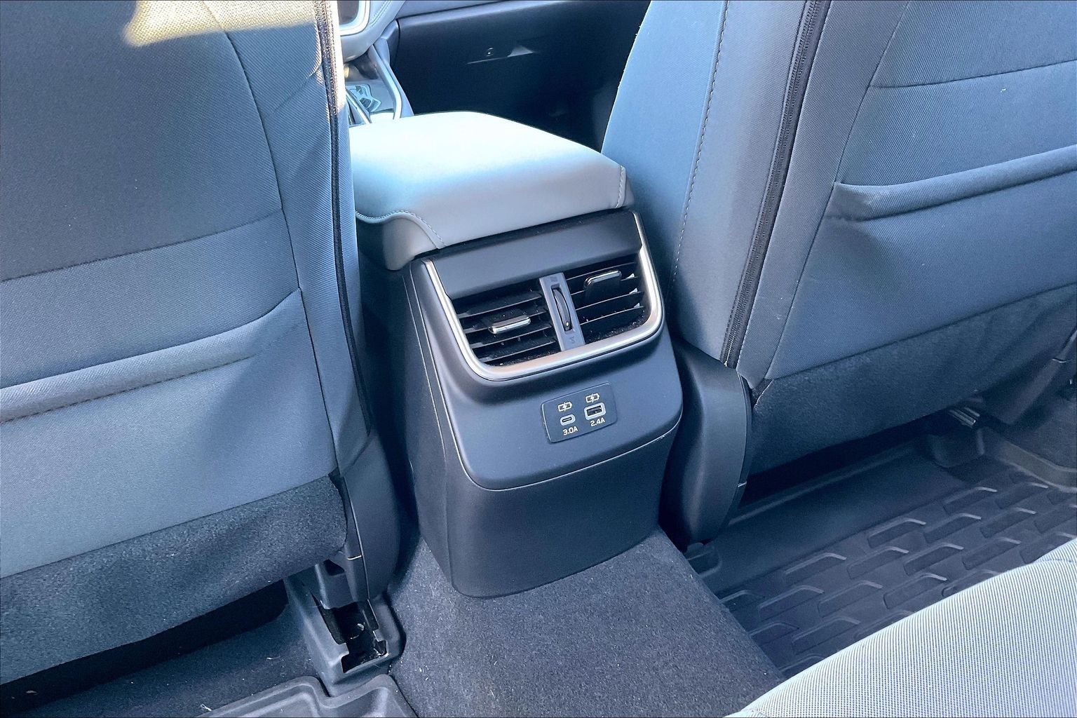 2025 SUBARU OUTBACK - Image 24