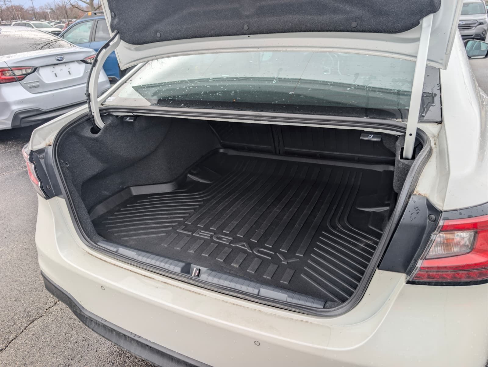 2025 SUBARU LEGACY - Image 35