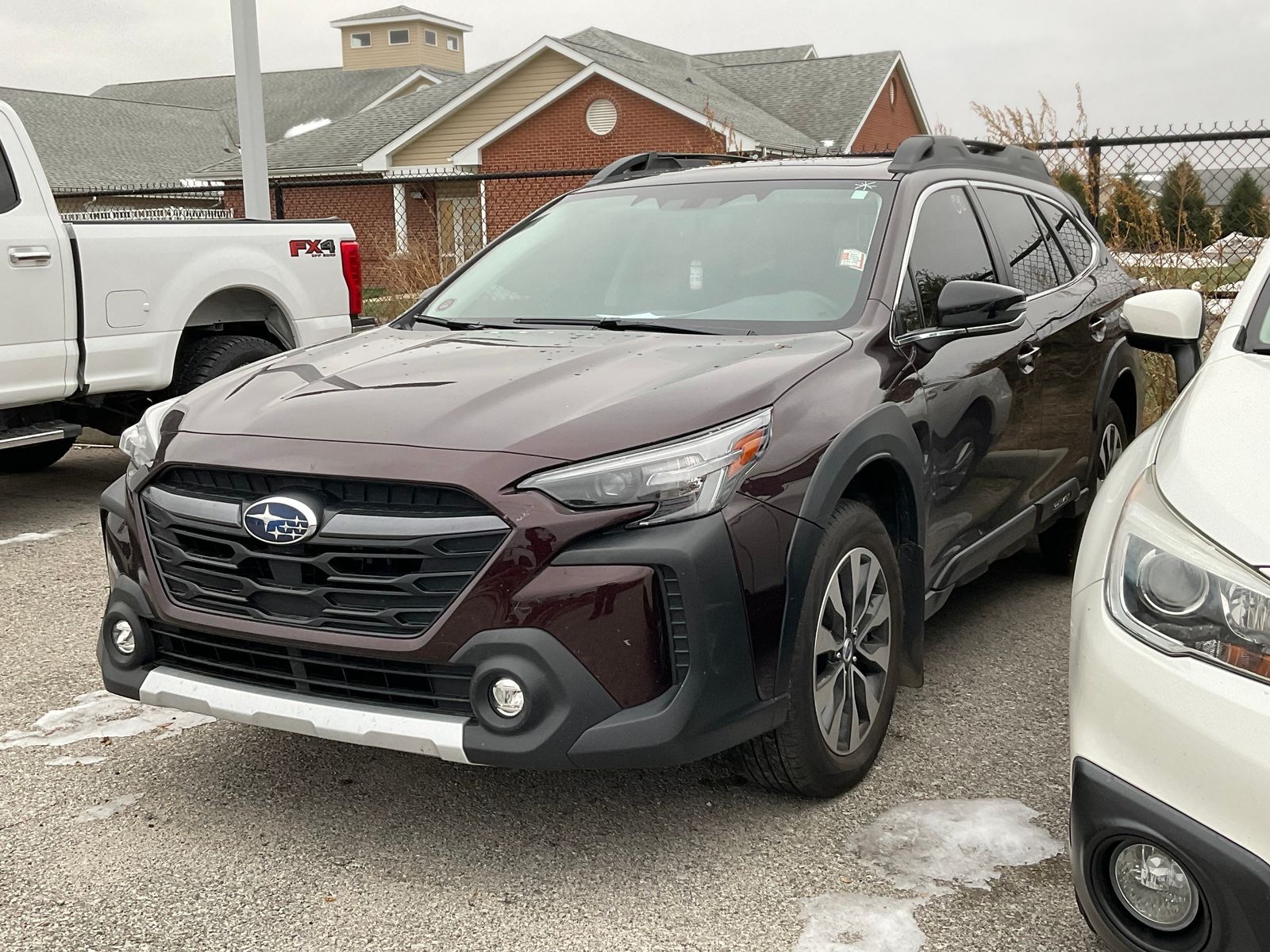 2024 Subaru Outback Limited's photo