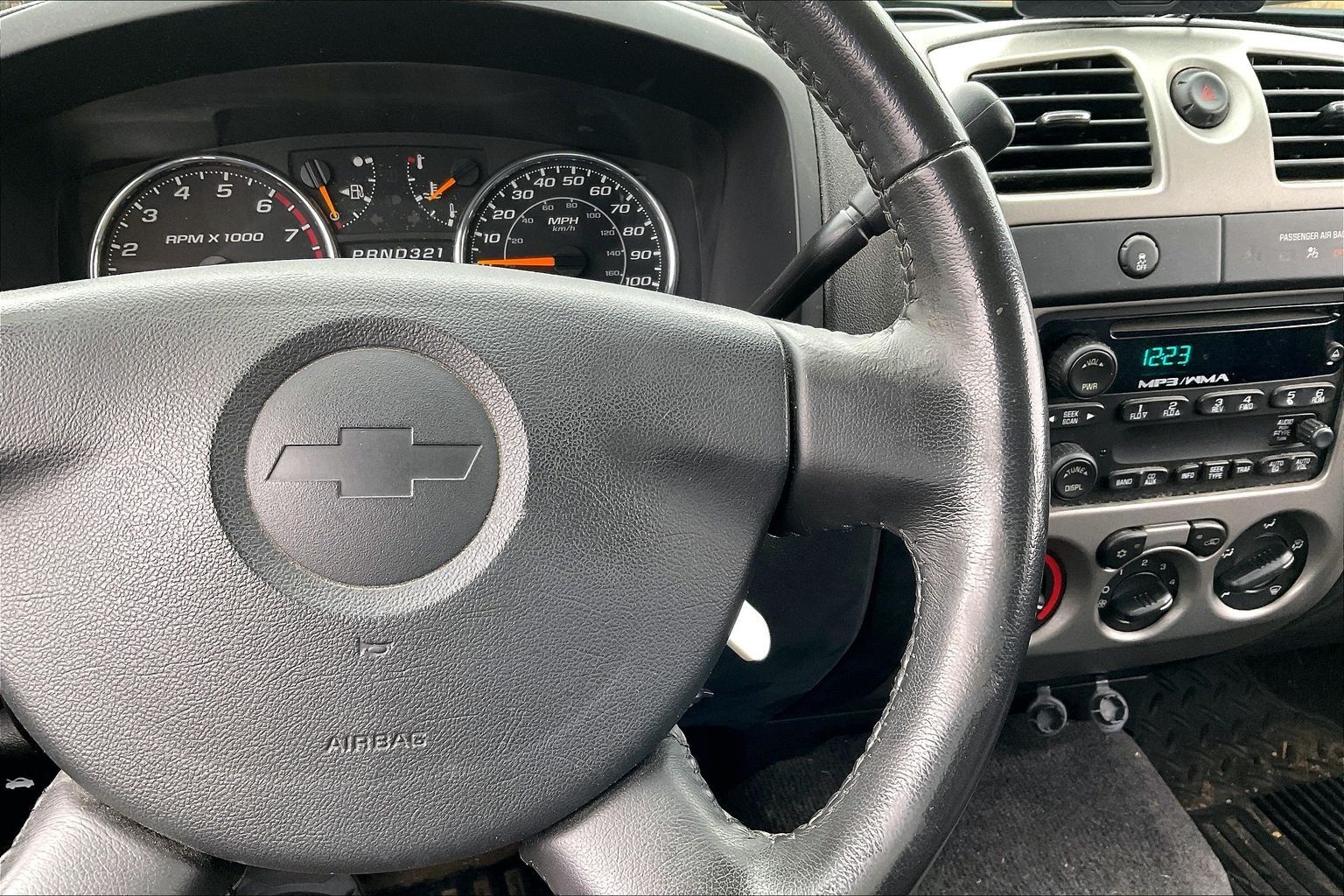 2012 CHEVROLET COLORADO - Image 11