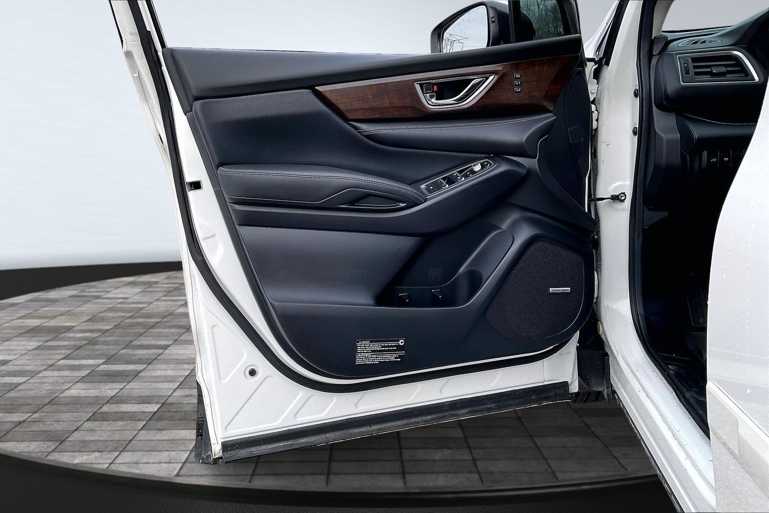 2024 SUBARU ASCENT - Image 17