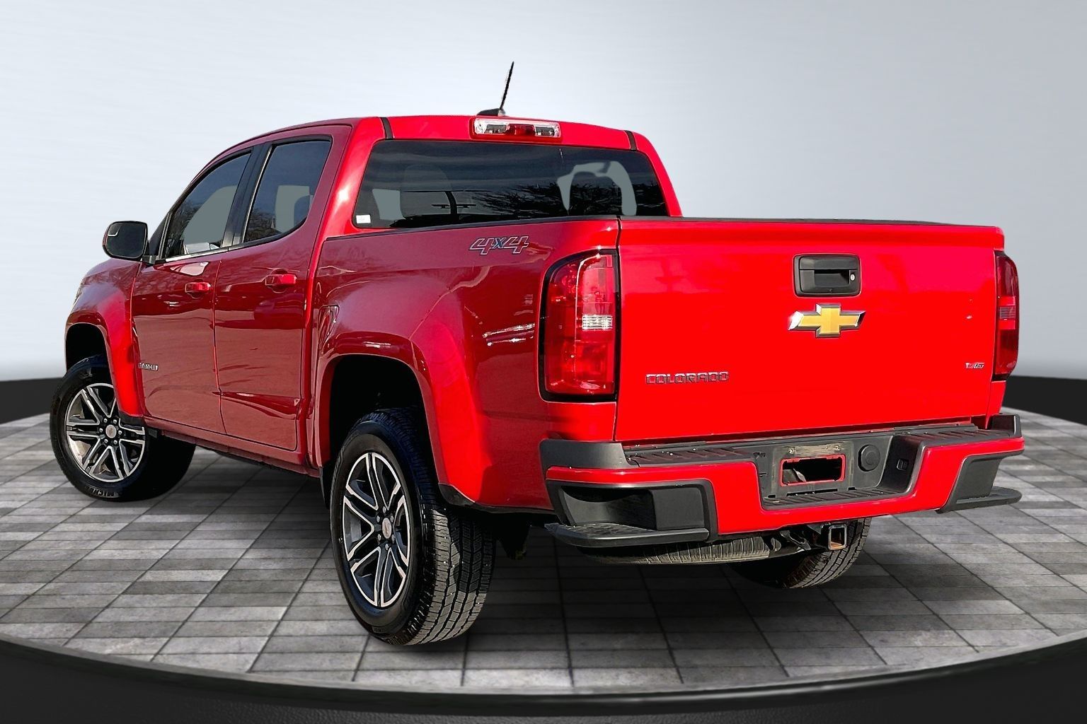 2019 CHEVROLET COLORADO - Image 11