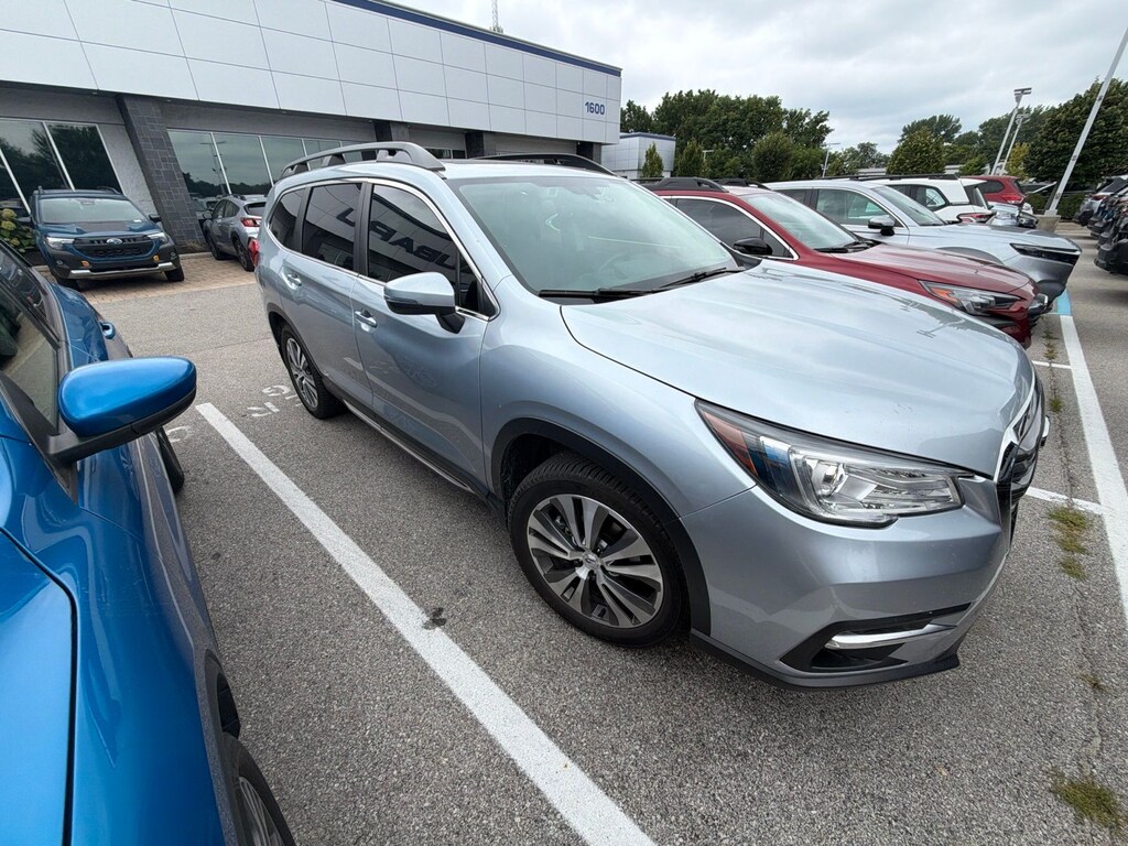 Used 2022 Subaru Ascent Limited SUV