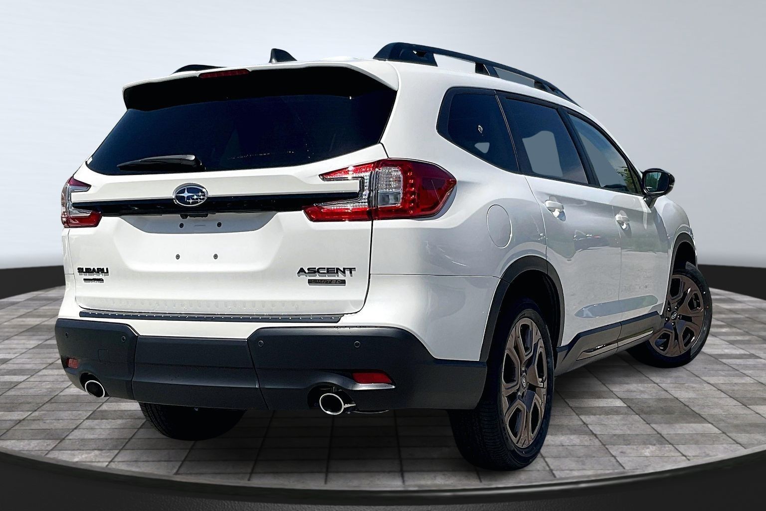2026 Subaru Ascent Limited Bronze Edition - Photo 14