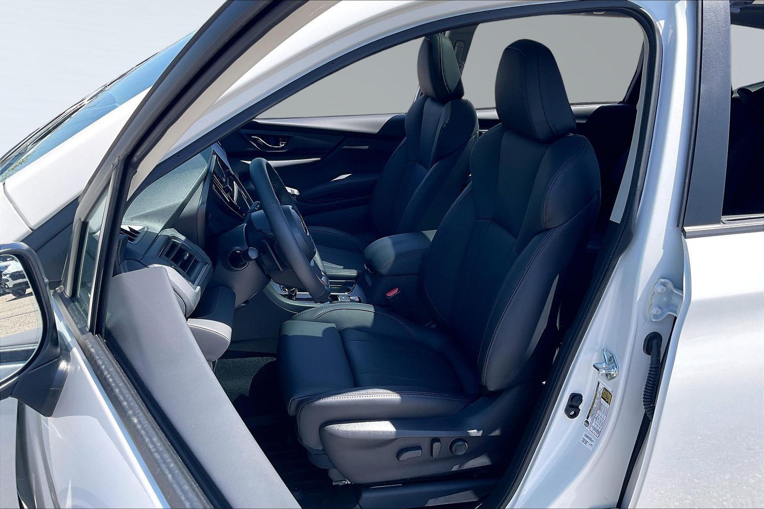 2026 Subaru Ascent Limited Bronze Edition - Photo 9