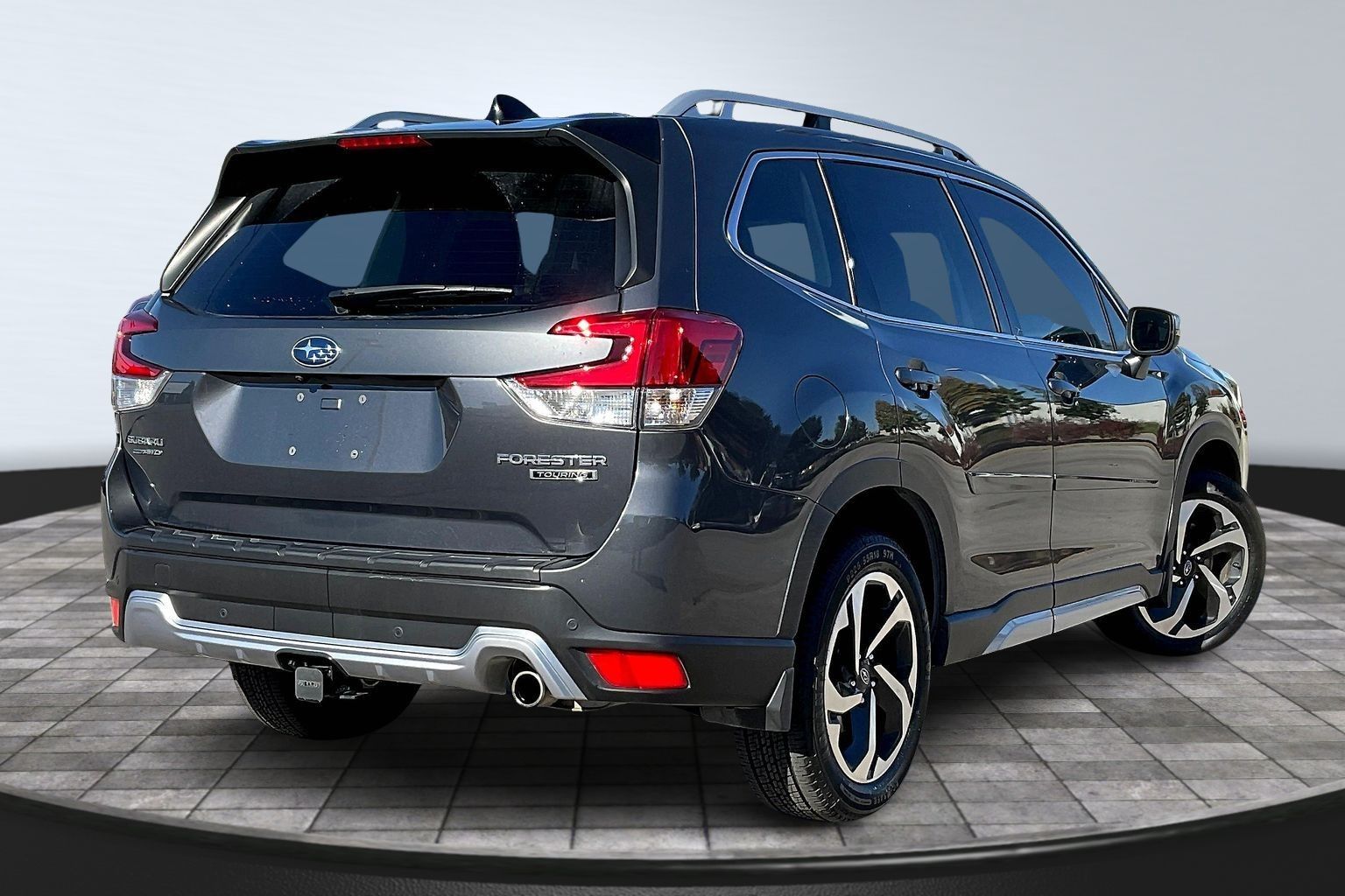 2024 Subaru Forester Touring photo 2