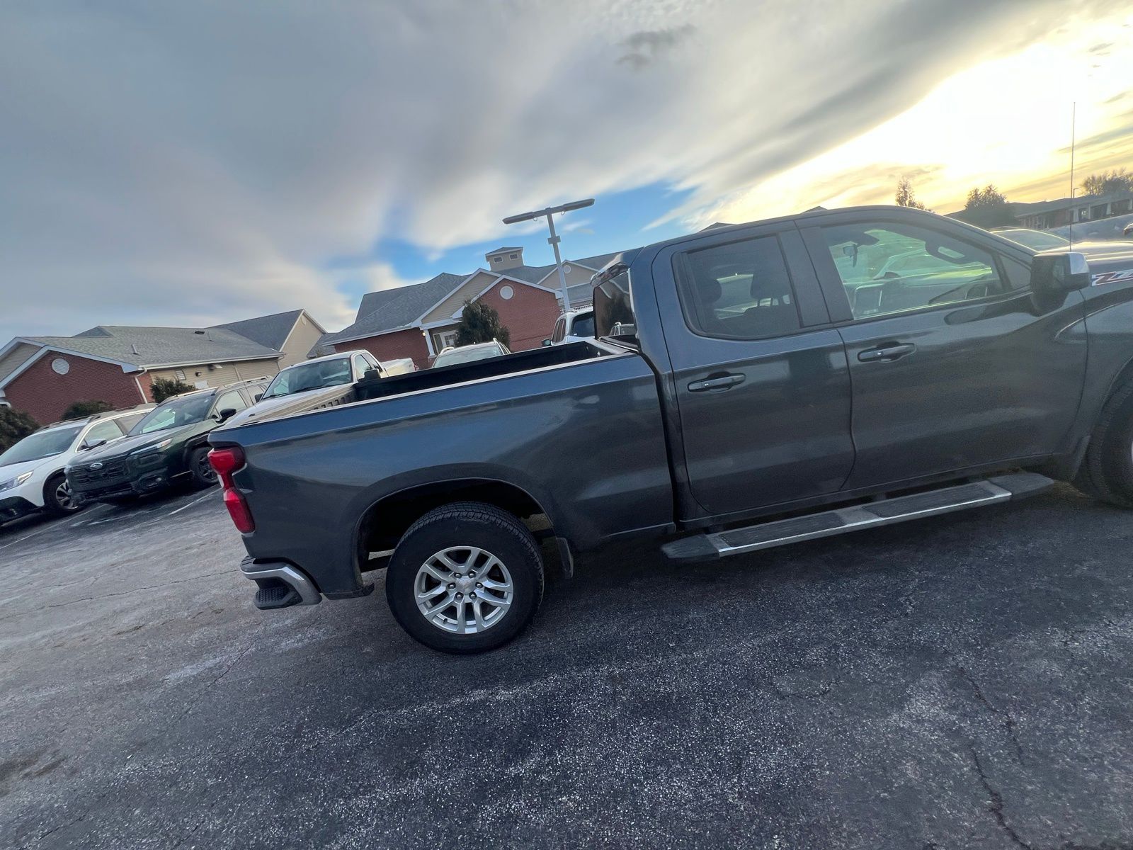 2019 CHEVROLET SILVERADO - Image 10