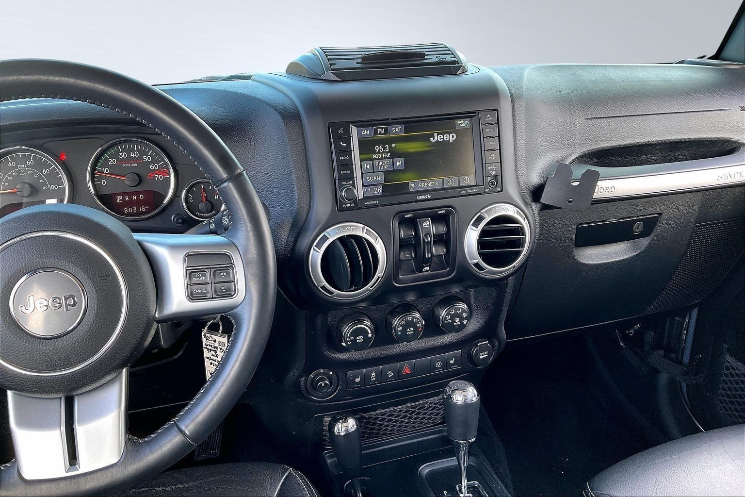 2016 JEEP WRANGLER - Image 6