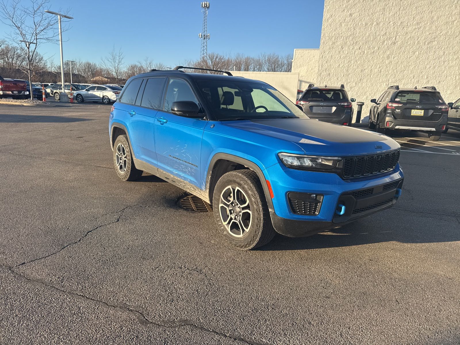 2022 JEEP GRAND CHEROKEE - Image 7