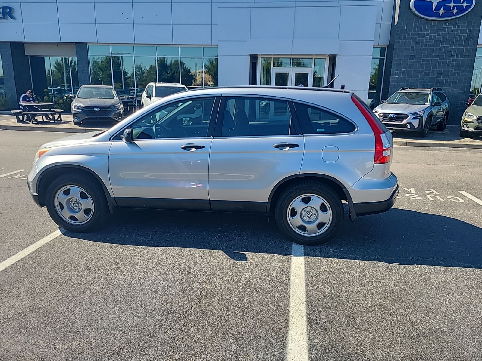 2009 Honda CR-V LX photo 2