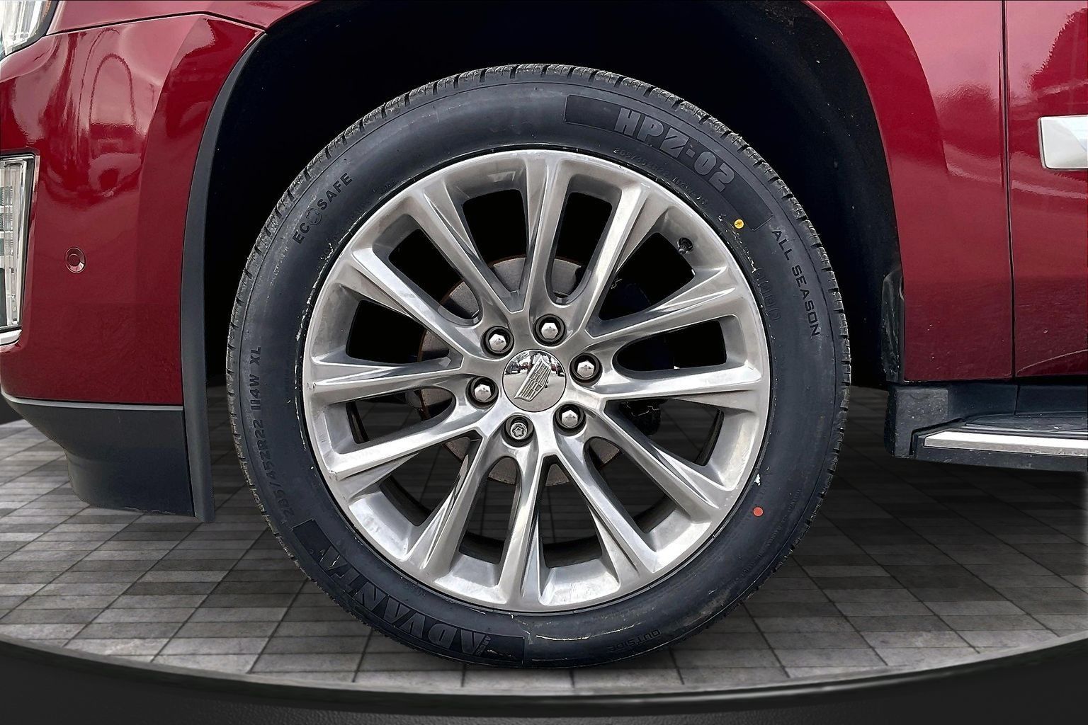 2019 CADILLAC ESCALADE - Image 8