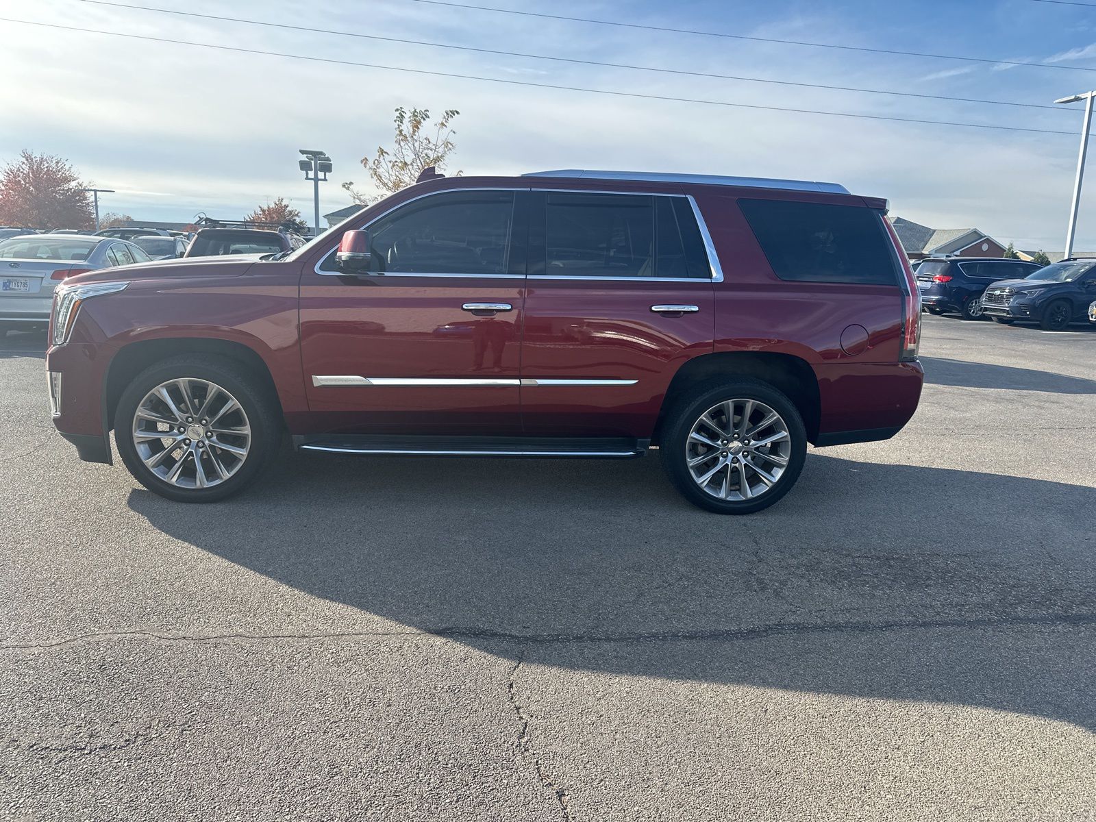 2019 Cadillac Escalade Premium Luxury photo 2