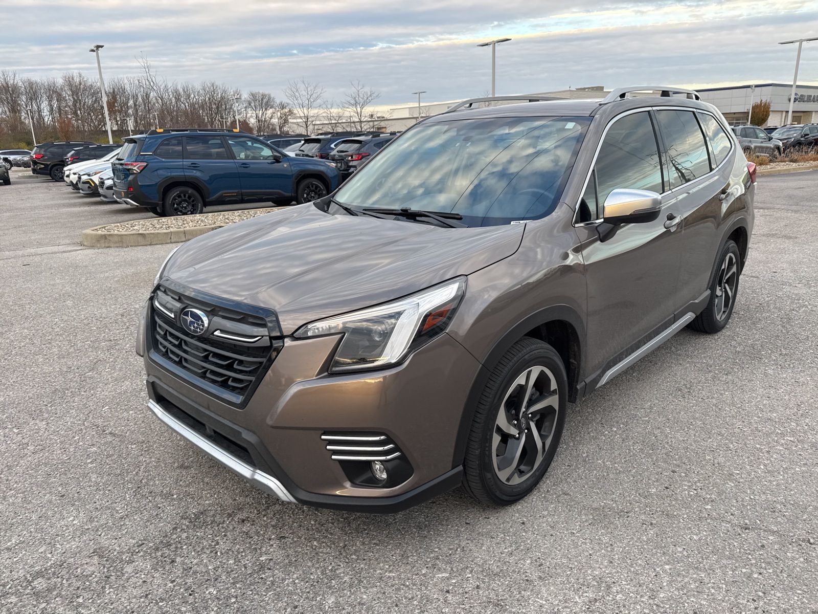 2023 Subaru Forester Touring's photo
