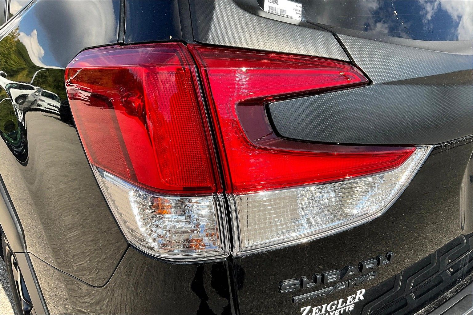 2024 SUBARU FORESTER - Image 31