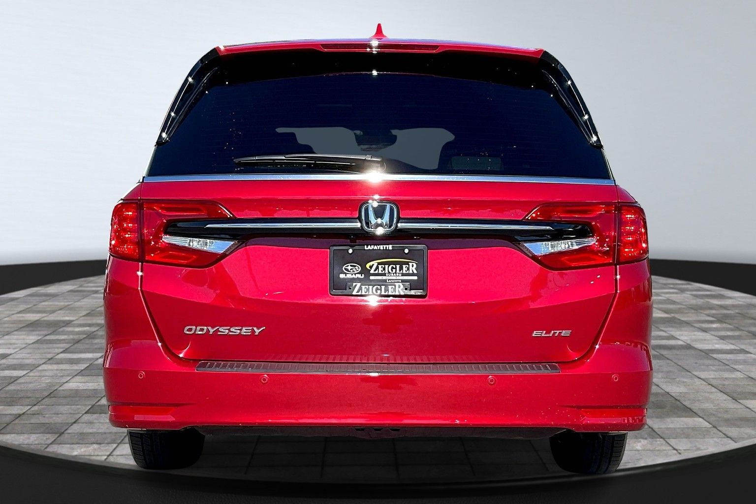 2023 Honda Odyssey Elite photo 4