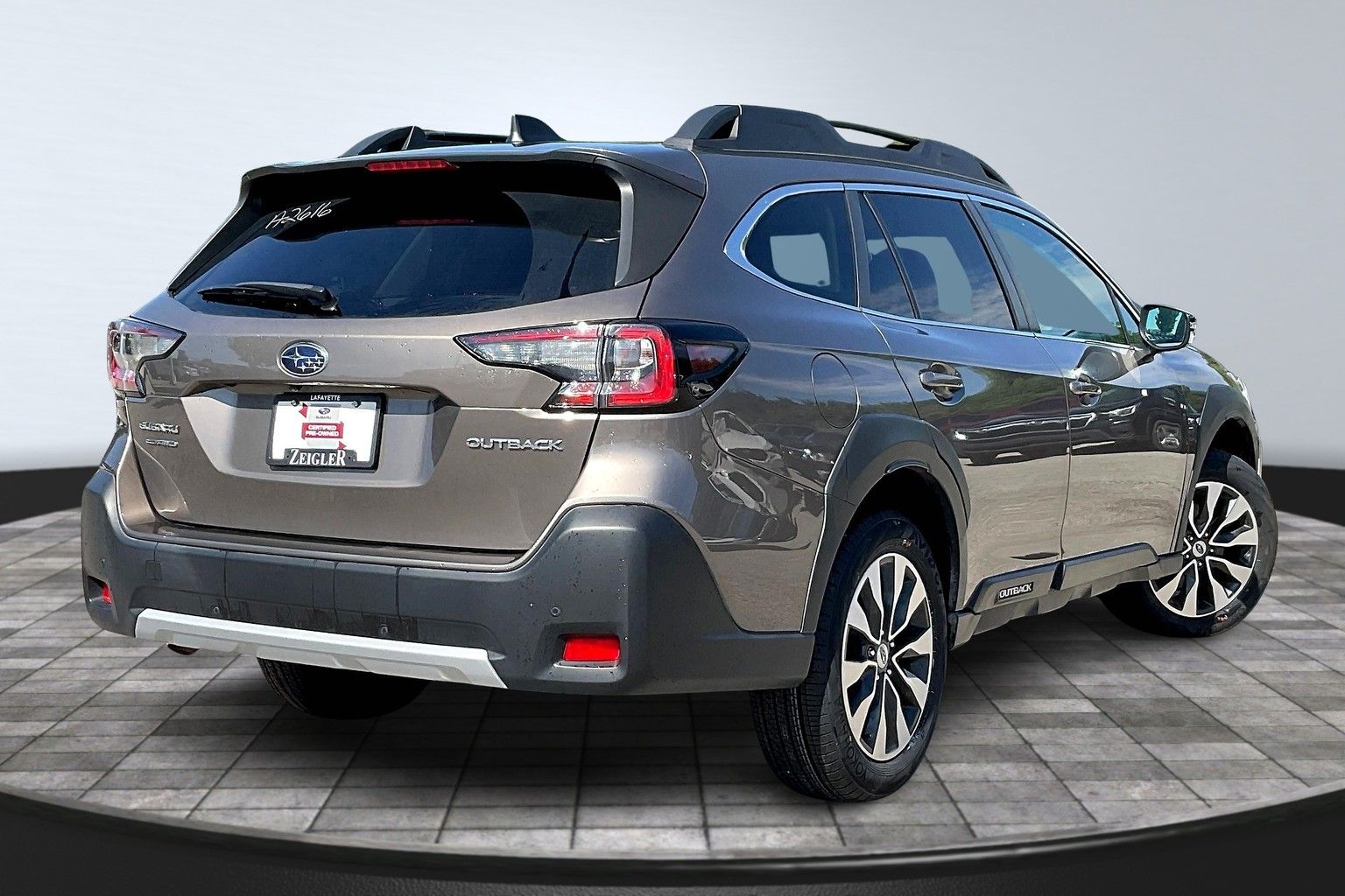 2023 Subaru Outback Limited photo 2