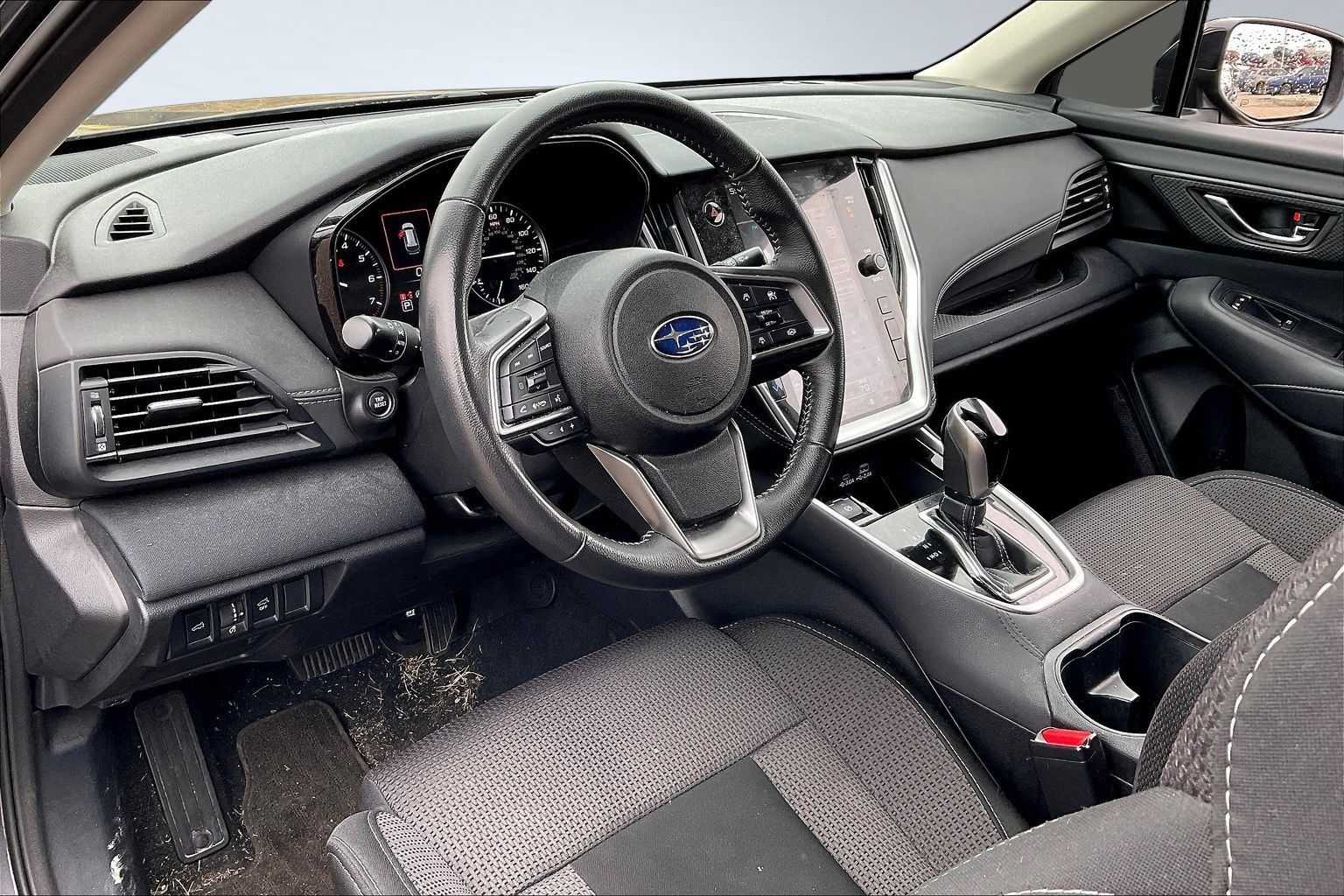 2024 SUBARU OUTBACK - Image 11